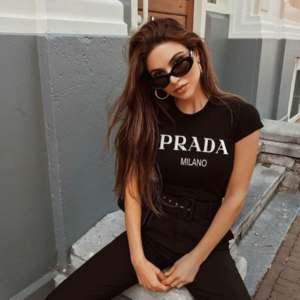 [국내배송] 프라다 PRADA 23ss 밀라노 커플 티셔츠 블랙