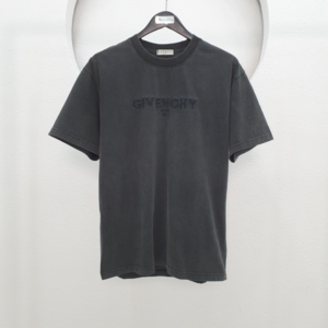 [국내배송] 지방시 GIVENCHY 23SS 로고 피그먼트 워싱 티셔츠