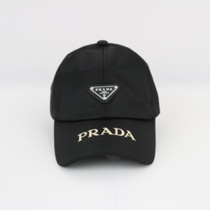 [국내배송][반품가능] 프라다 PRADA 자수로고 볼캡 모자