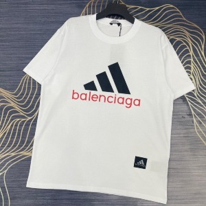 [국내배송] 발렌시아가 BALENCIAGA 아디다스 콜라보 오버사이즈 티셔츠 화이트