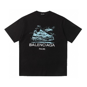 [국내배송] 발렌시아가 BALENCIAGA 런 워싱 티셔츠 블랙