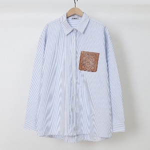 [국내배송] 로에베 LOEWE 애너그램 레더 패치 오버핏 셔츠