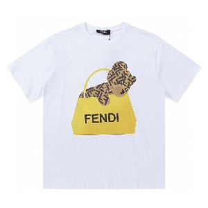 [국내배송] 펜디 FENDI bag bear 그래픽 티셔츠 화이트