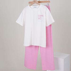 [국내배송][반품가능] 로에베 LOEWE 여성 아나그램 자수 로고 티셔츠 &amp; 라인 와이드 팬츠 셋 2color